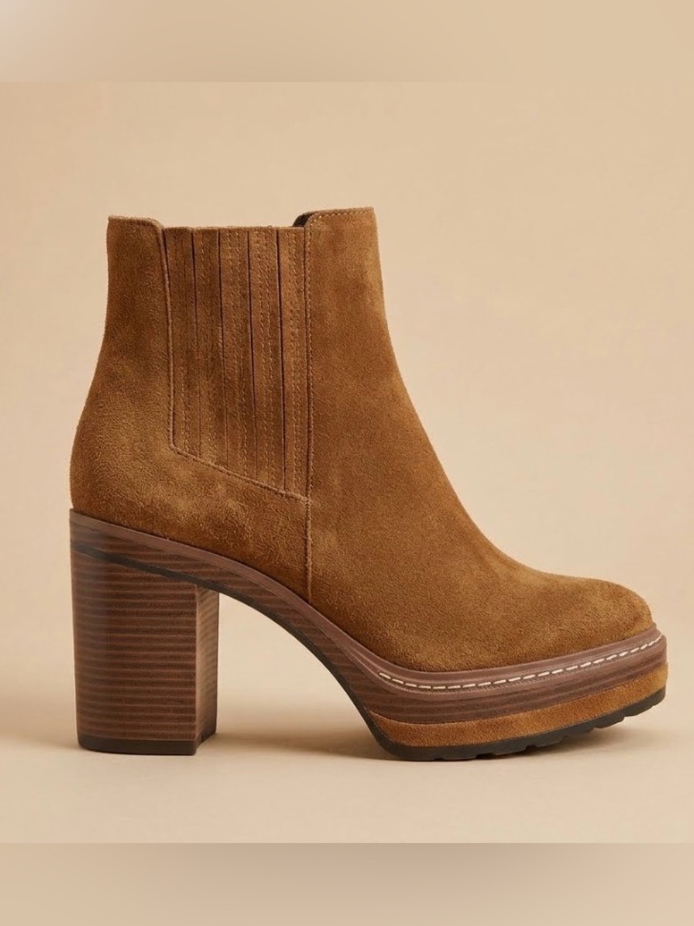Steve Madden Searches Soft Suede Platform Boot in Cognac Women’s Size 8